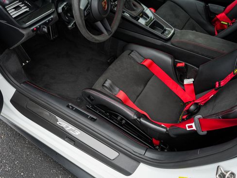 Used 2023 Porsche 911 GT3 w/ Extended Leather Package RWD image 15