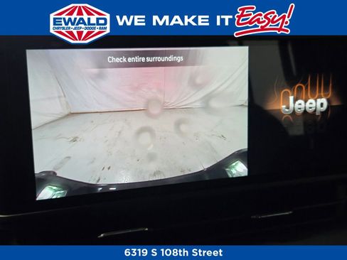 New 2025 Jeep Gladiator Sport image 2