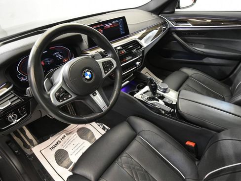 Used 2020 BMW M550i xDrive w/ Executive Package image 12