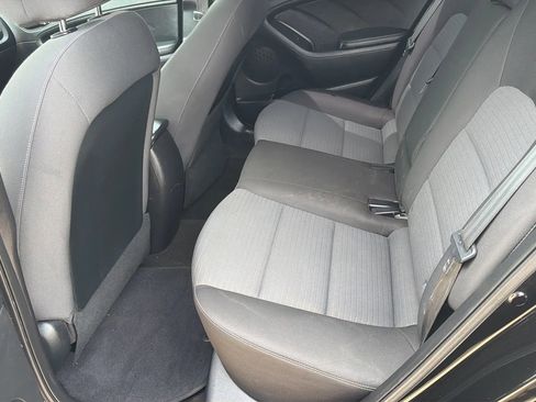 Used 2014 Kia Forte LX w/ Popular Package image 10