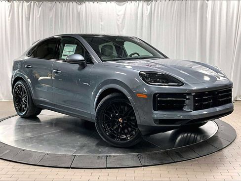 New 2026 Porsche Cayenne Coupe AWD/4WD image 9