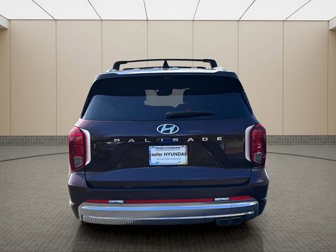 Used 2023 Hyundai Palisade Calligraphy w/ Cargo Package image 4
