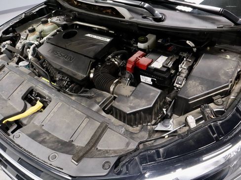 Certified 2024 Nissan Rogue SV image 19