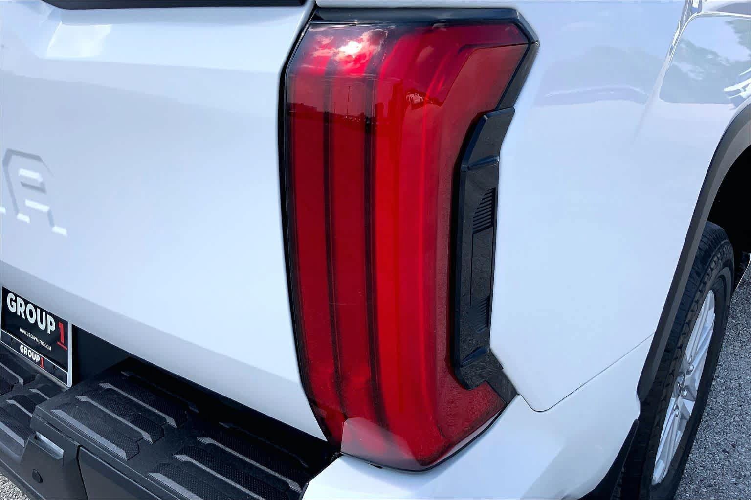 Used 2024 Toyota Tundra SR5 AWD/4WD image 30
