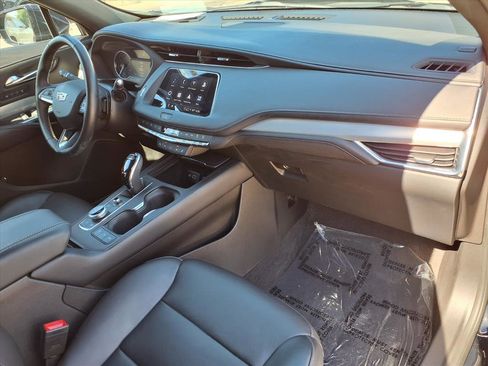 Certified 2023 Cadillac XT4 Premium Luxury w/ Cold Weather Package FWD image 8