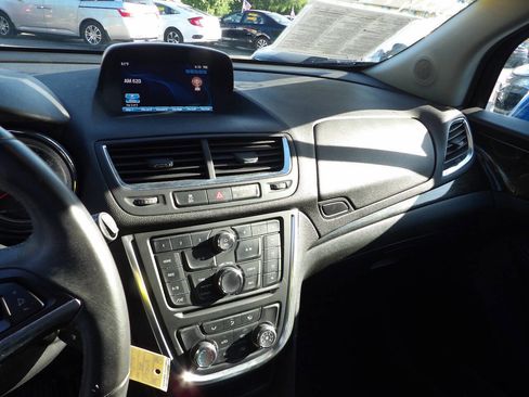 Used 2016 Buick Encore FWD image 7