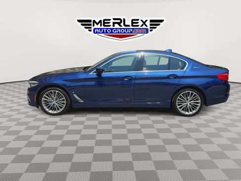 Used 2019 BMW 530e xDrive w/ Premium Package AWD/4WD image 5