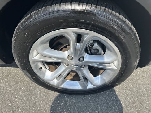 Used 2015 Ford Explorer Limited FWD image 34