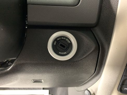 Used 2019 RAM 1500 Classic Warlock w/ Electronics Group AWD/4WD image 16