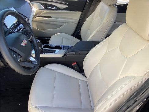 Certified 2022 Cadillac CT4 Luxury w/ Sun And Sound Package image 20