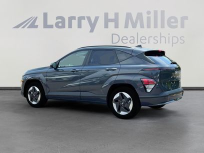 New 2025 Hyundai Kona SEL
