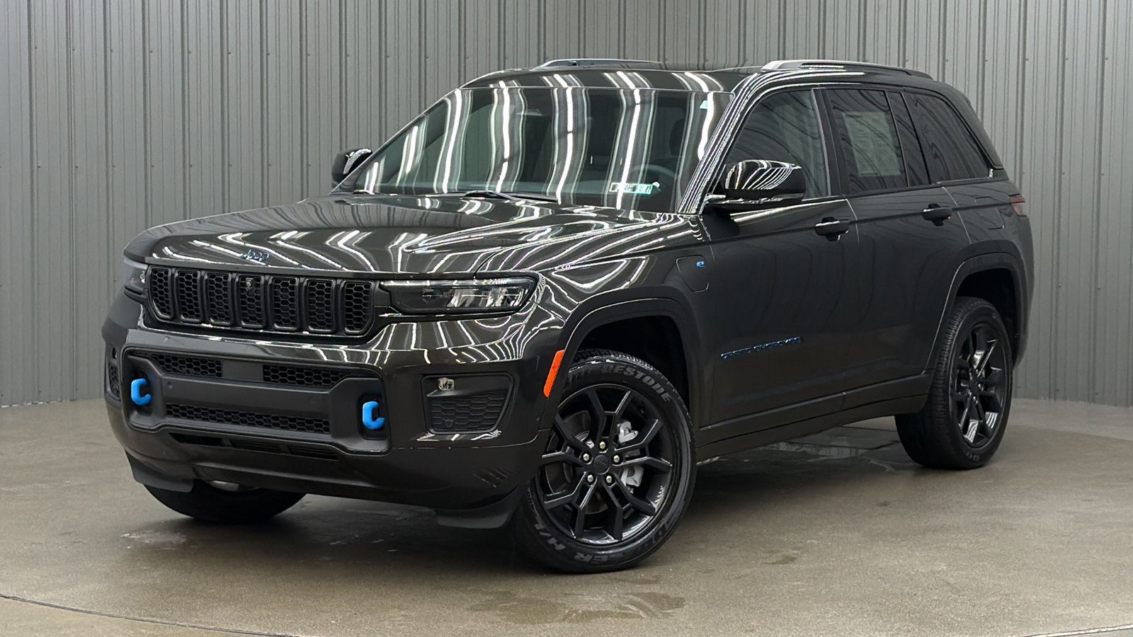Used 2024 Jeep Grand Cherokee Limited 4xe AWD/4WD image 1
