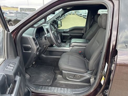 Used 2018 Ford F150 XLT w/ Equipment Group 302A Luxury image 19