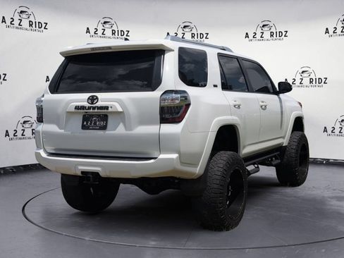 Used 2018 Toyota 4Runner SR5 Premium AWD/4WD image 6