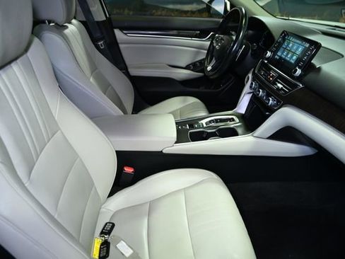 Used 2020 Honda Accord EX-L image 46
