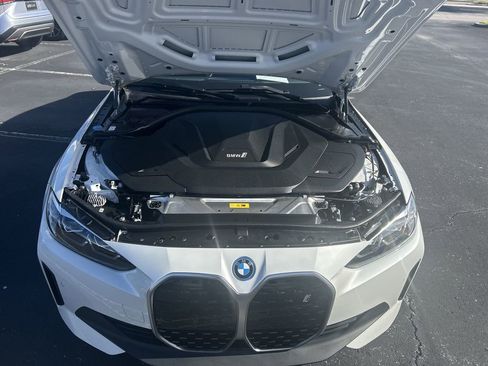 Used 2024 BMW i4 eDrive40 w/ Convenience Package image 14