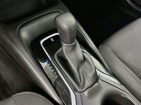 Used 2025 Toyota Corolla LE FWD image 25