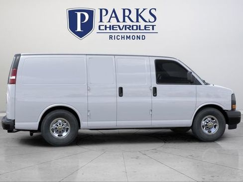 New 2025 Chevrolet Express 2500 w/ Driver Convenience Package image 5