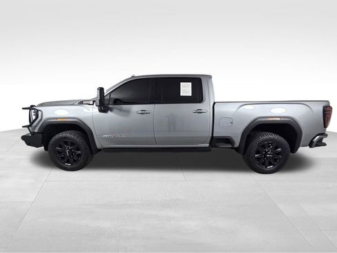Used 2024 GMC Sierra 2500 AT4 w/ AT4 Premium Plus Package image 5