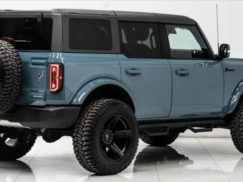 Used 2023 Ford Bronco Outer Banks image 7