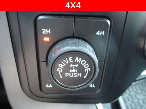 Used 2023 Ford F150 Lariat w/ Equipment Group 502A High AWD/4WD image 31