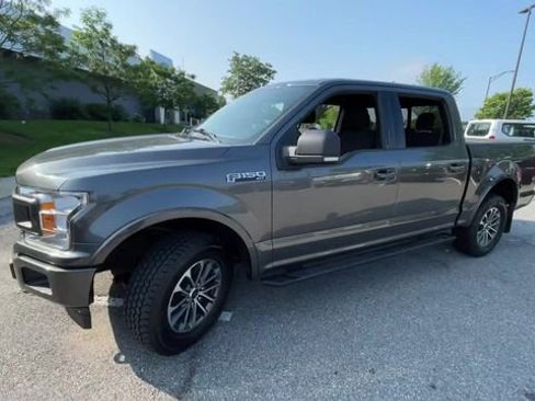 Used 2018 Ford F150 XLT w/ Equipment Group 301A Mid AWD/4WD image 4