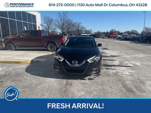 Used 2017 Nissan Maxima Platinum image 9