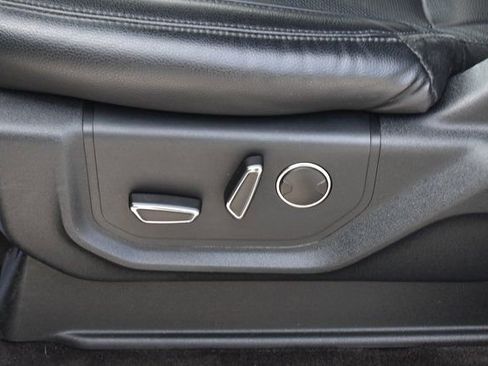 Used 2020 Ford Expedition Max Limited image 15