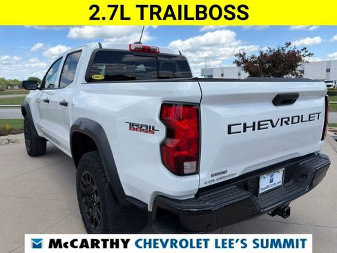 Certified 2023 Chevrolet Colorado Trail Boss w/ Technology Package AWD/4WD image 10