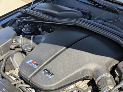 Used 2010 BMW M5 RWD image 4