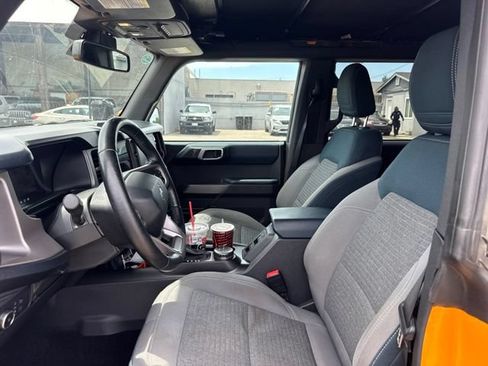 Used 2021 Ford Bronco Outer Banks AWD/4WD image 9
