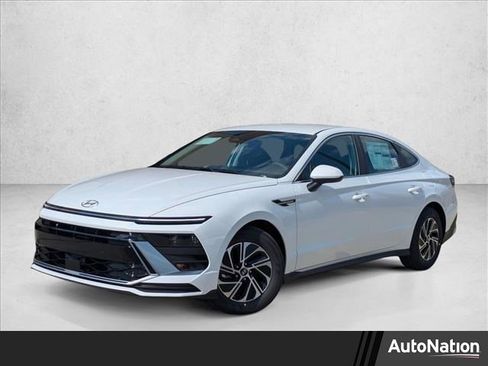 New 2026 Hyundai Sonata Blue FWD image 1