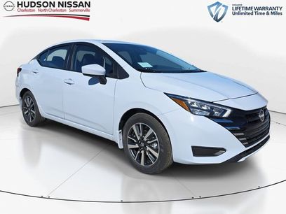 New 2025 Nissan Versa SV w/ Trunk Package