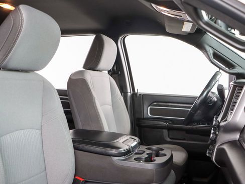 Used 2024 RAM 2500 Big Horn image 28