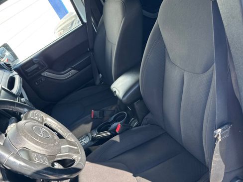 Used 2015 Jeep Wrangler Unlimited Sport w/ Quick Order Package 24S image 8