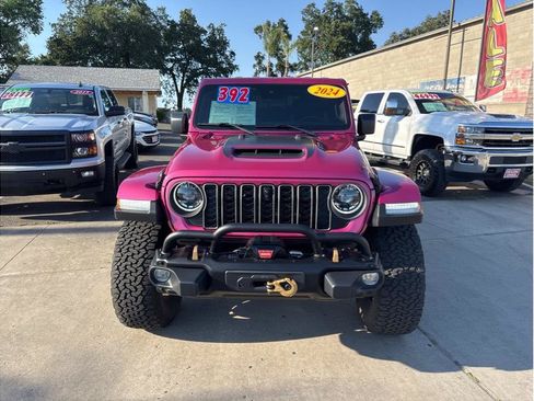 Used 2024 Jeep Wrangler Unlimited Rubicon 392 AWD/4WD image 2