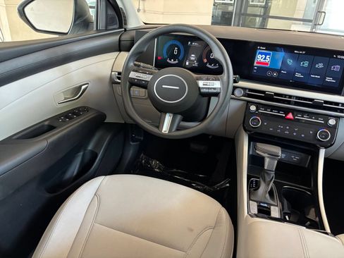 Used 2026 Hyundai Tucson SEL FWD image 36