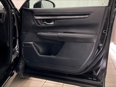 Used 2025 Honda CR-V Sport-L image 12