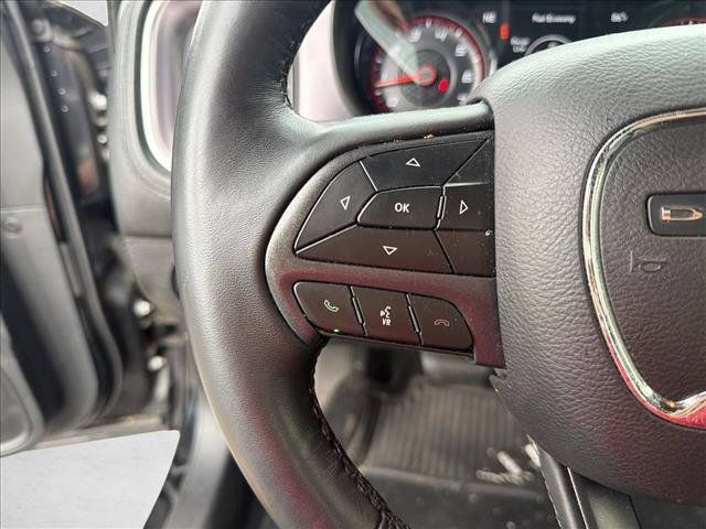 Used 2019 Dodge Charger SXT w/ Plus Group RWD image 13
