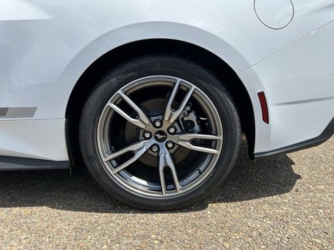 New 2025 Ford Mustang Premium image 33