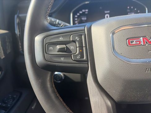 Used 2024 GMC Sierra 2500 AT4 w/ AT4 Premium Plus Package image 16