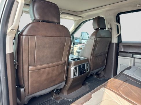 Used 2019 Ford F350 Limited AWD/4WD image 23