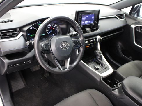 Used 2022 Toyota RAV4 SE w/ Convenience Package AWD/4WD image 13