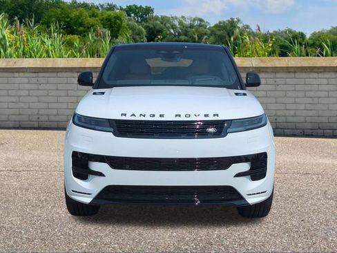 New 2026 Land Rover Range Rover Sport Dynamic SE AWD/4WD image 2