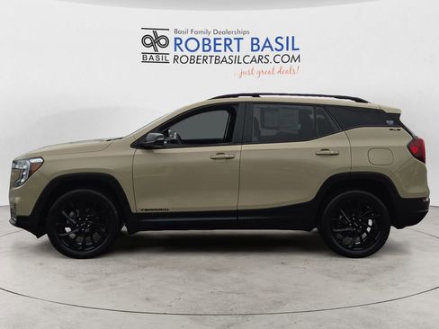 Certified 2023 GMC Terrain SLE w/ Elevation Edition image 2