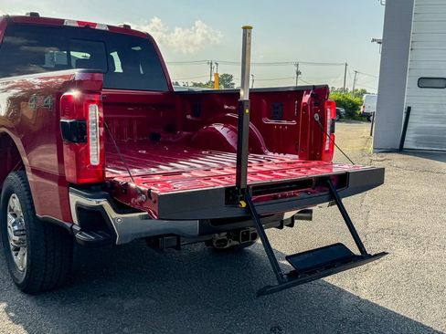 Certified 2024 Ford F350 Lariat w/ Chrome Package AWD/4WD image 21
