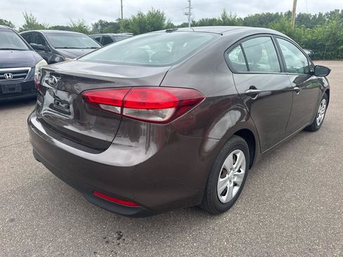 Used 2018 Kia Forte LX FWD image 5