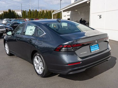 New 2026 Honda Accord LX image 8