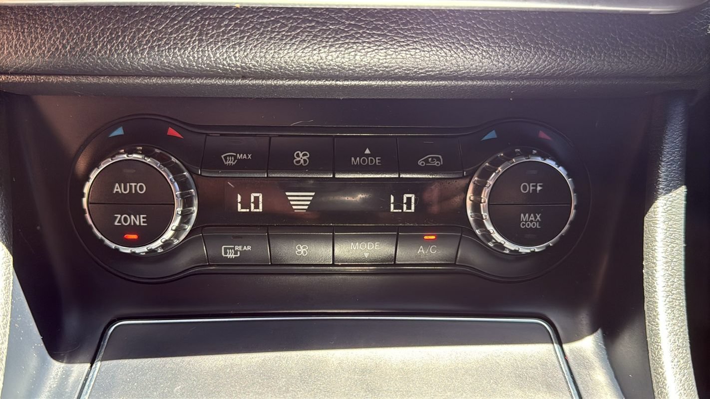 Used 2017 Mercedes-Benz CLA 250 4MATIC image 25