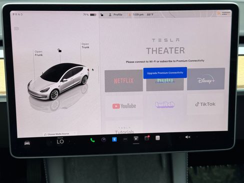 Used 2022 Tesla Model 3 Long Range AWD/4WD image 24